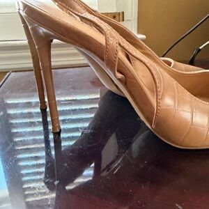 Express Croc-Embossed Tan Heels
